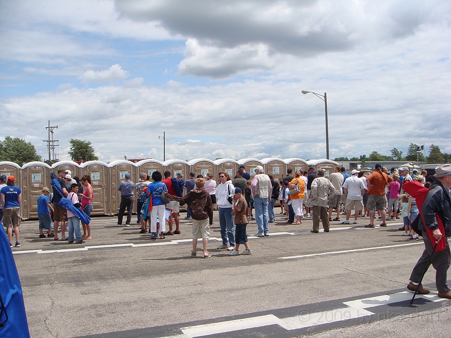 Willow Run Airshow [2009 July 18] 027.JPG - Scenes from the Thunder Over Michigan Air Show at Willow Run Airport